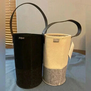Thirty-One Wine/Gift Bag, Set of 2, NWT